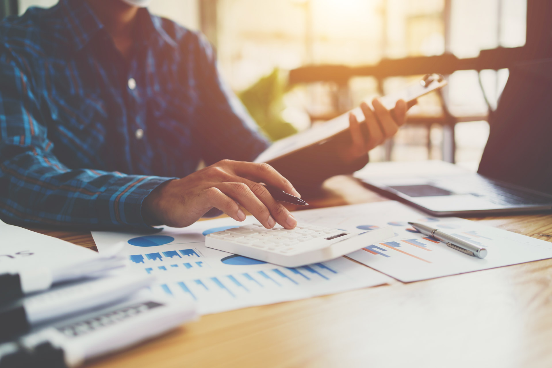 コンサルティング事業